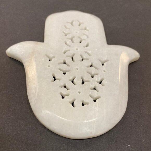 White Natural Stone (Marble or Quartz) Soap Dish - Hand of Fatima NEW - Picture 3 of 4